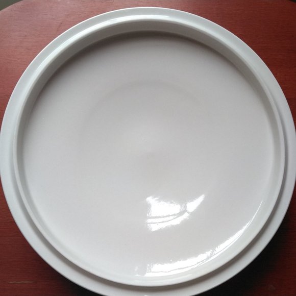 2 Qt Covered Casserole with Lattice Pattern TTO6 - Picture 8 of 8